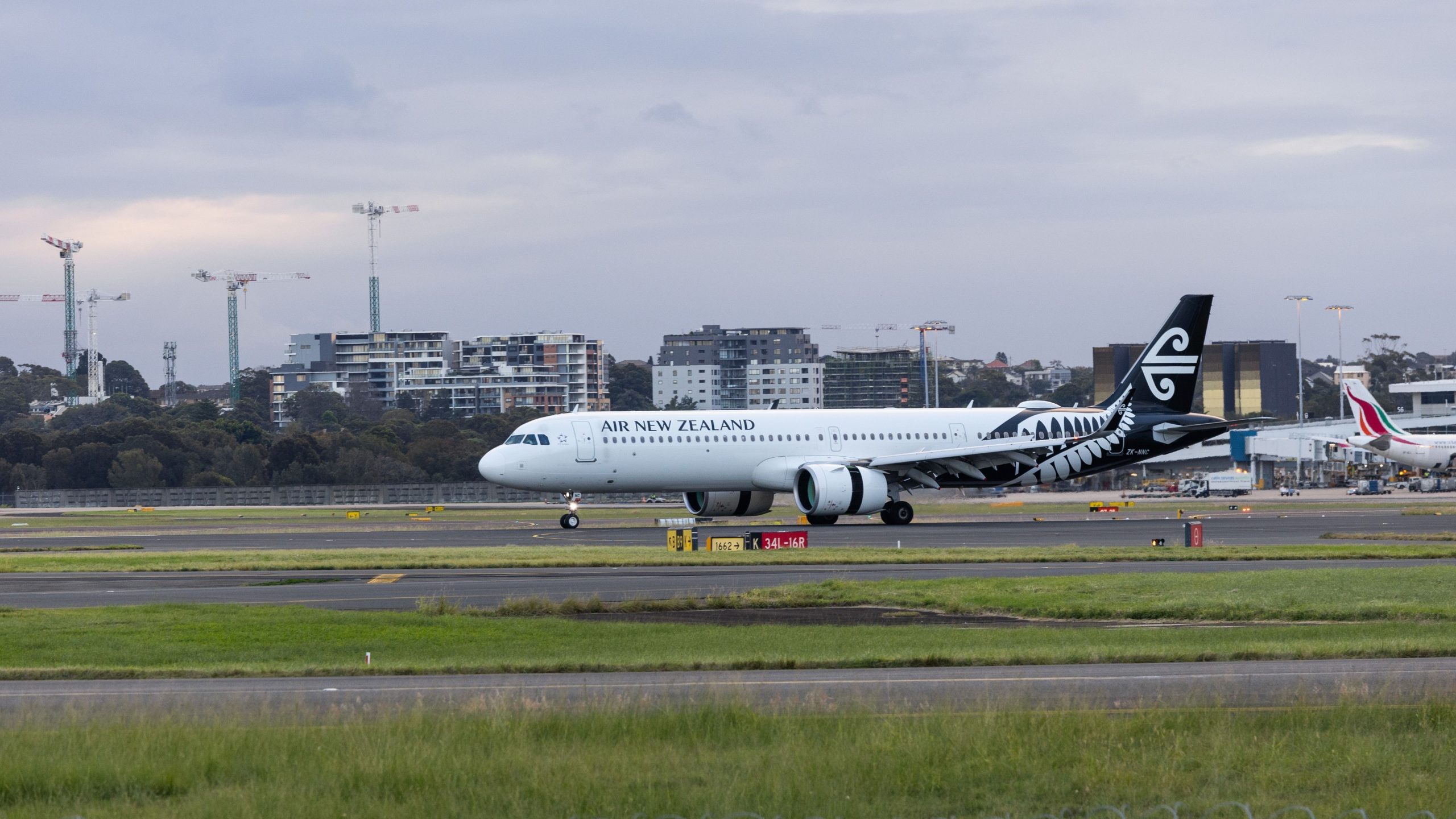 13,000マイルと24時間以上のフライト：このエアバスA321neoが米国経由でヨーロッパからニュージーランドに飛んでいる理由