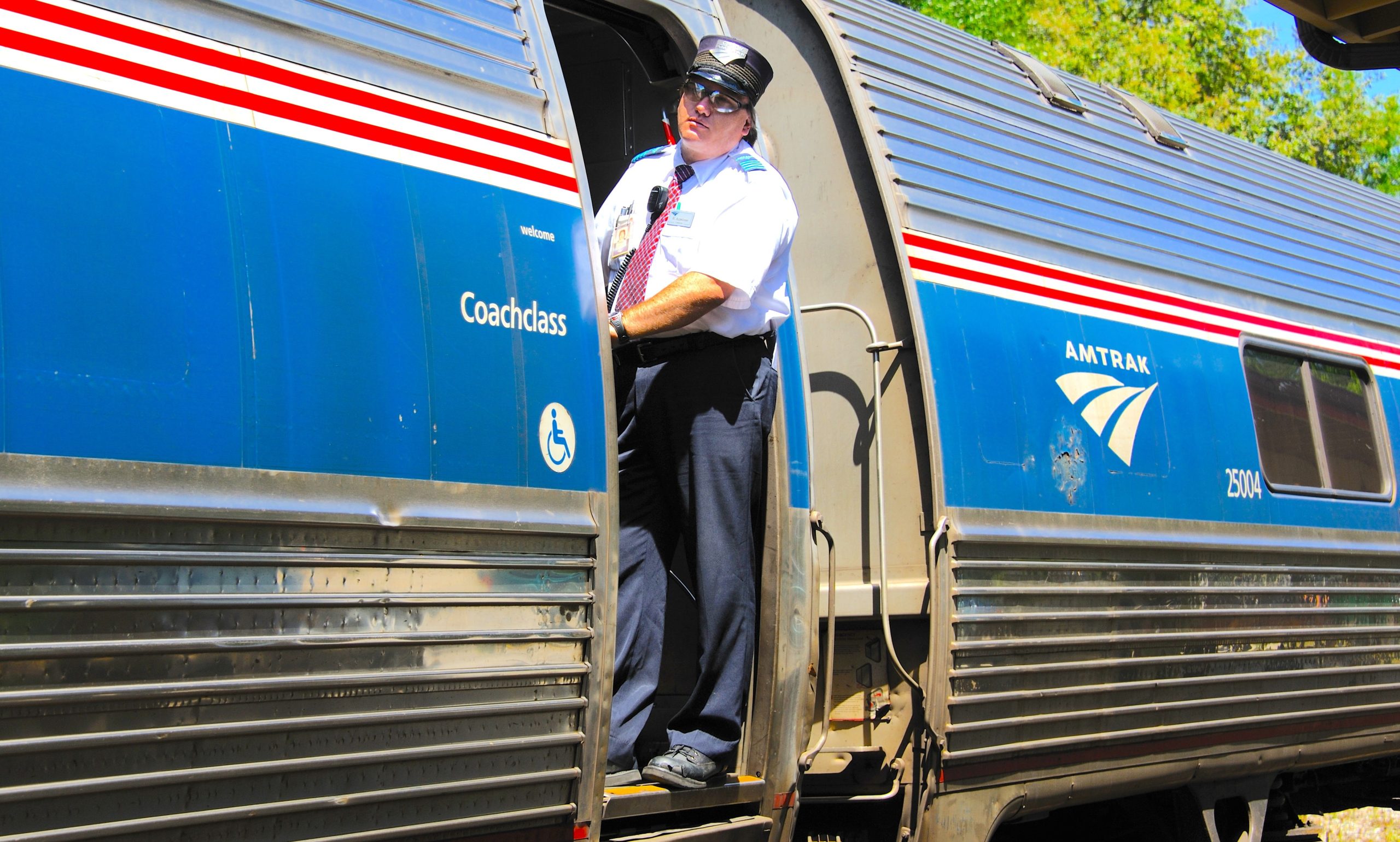 「永久にキャンセルされましたか？」：アムトラックの乗客は、北東の列車を消滅させることで警戒しました
