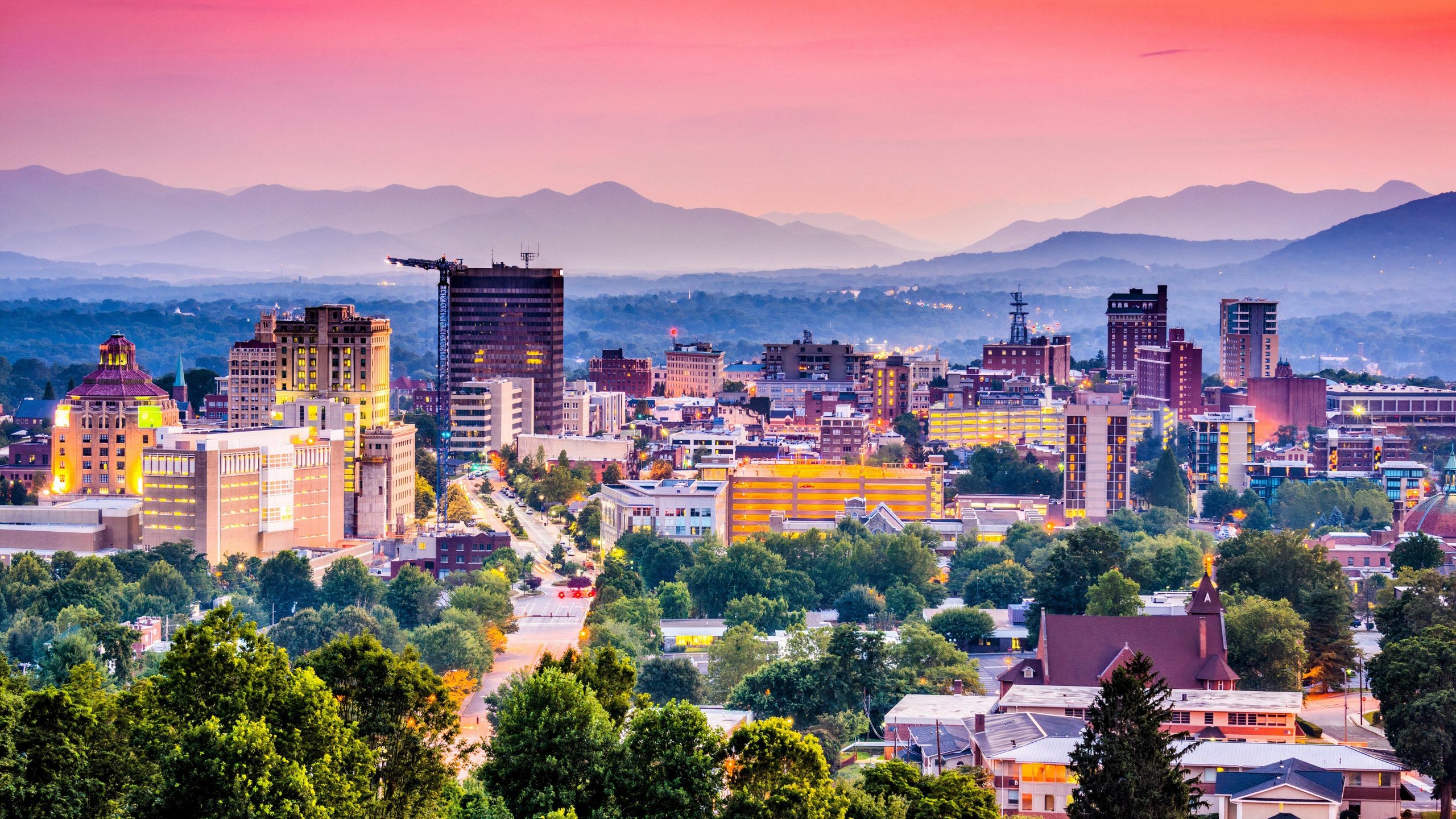 あなたが退屈するのが嫌いなら引退するのに最適な場所は、このブルーリッジマウンテンタウンです