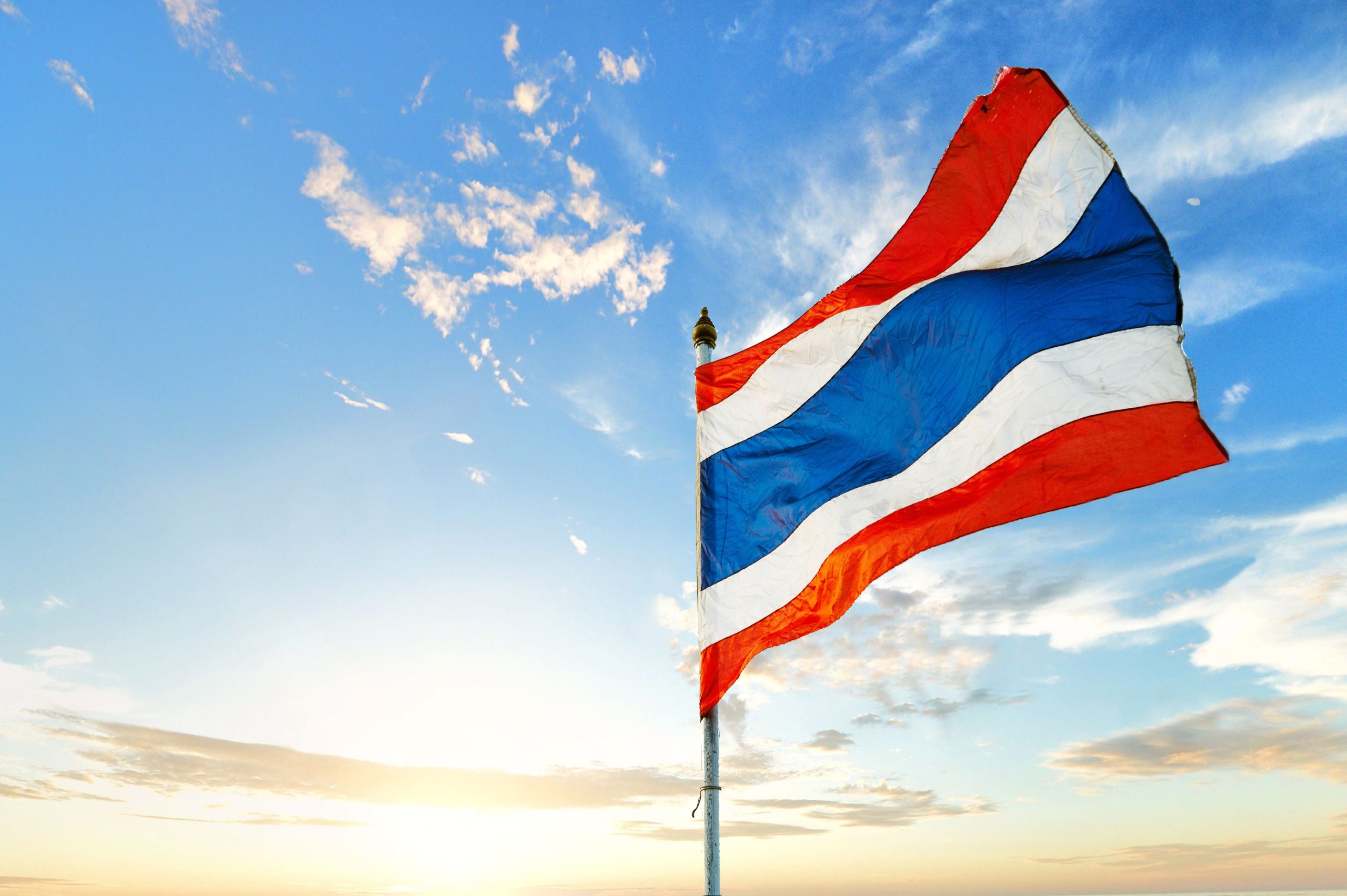 カナダ人は、新しい「すべての旅行を避ける」地域のアドバイザリーが出現した後、タイの安全性について不確実です