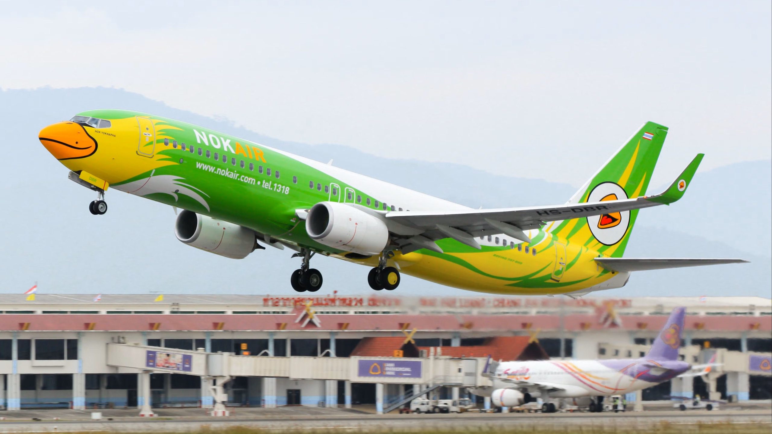 タイは観光を後押しするために200,000の往復航空運賃を配る予定です