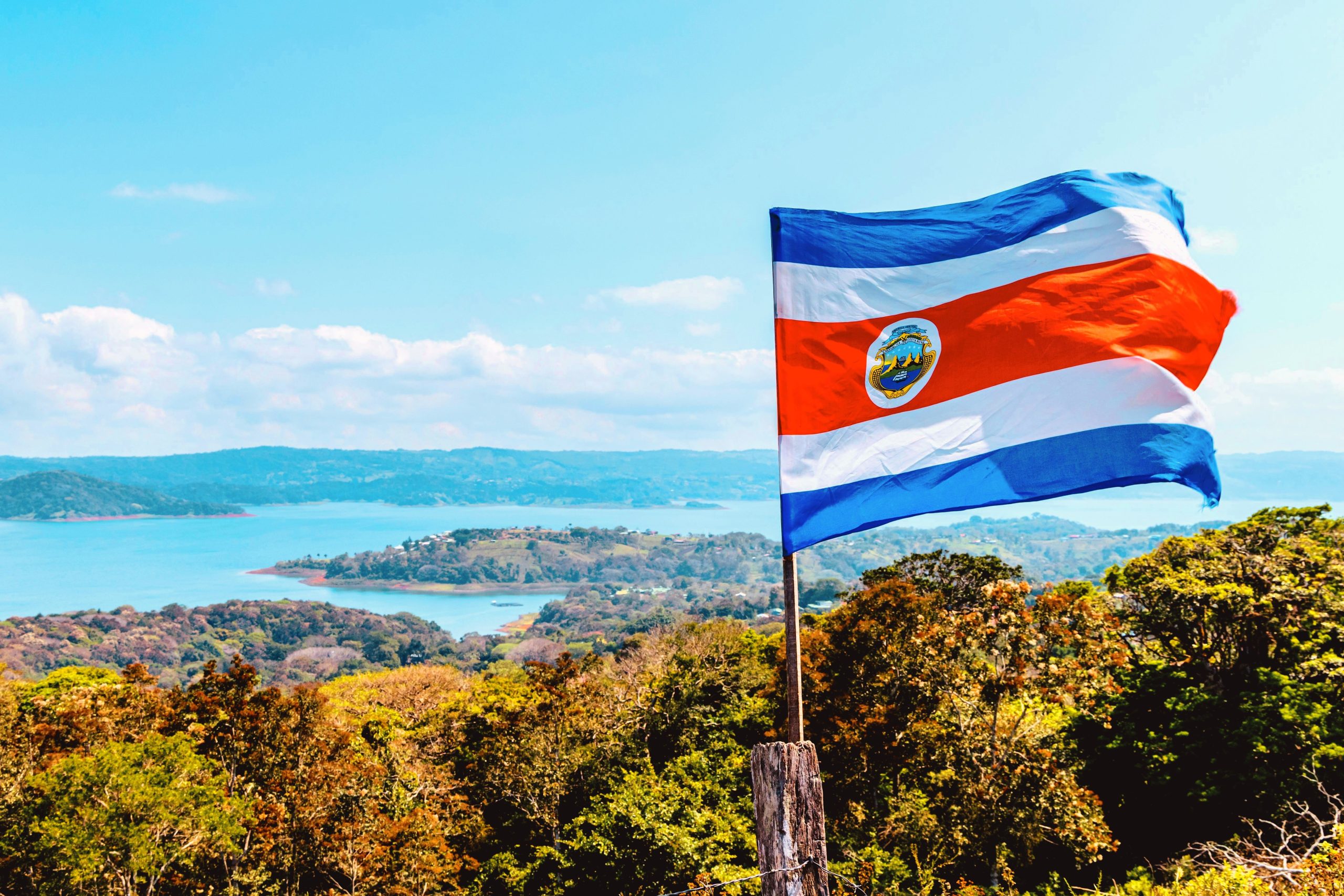 カナダ政府の更新観光客の死後、コスタリカへのアドバイザリー：高度な注意を払う