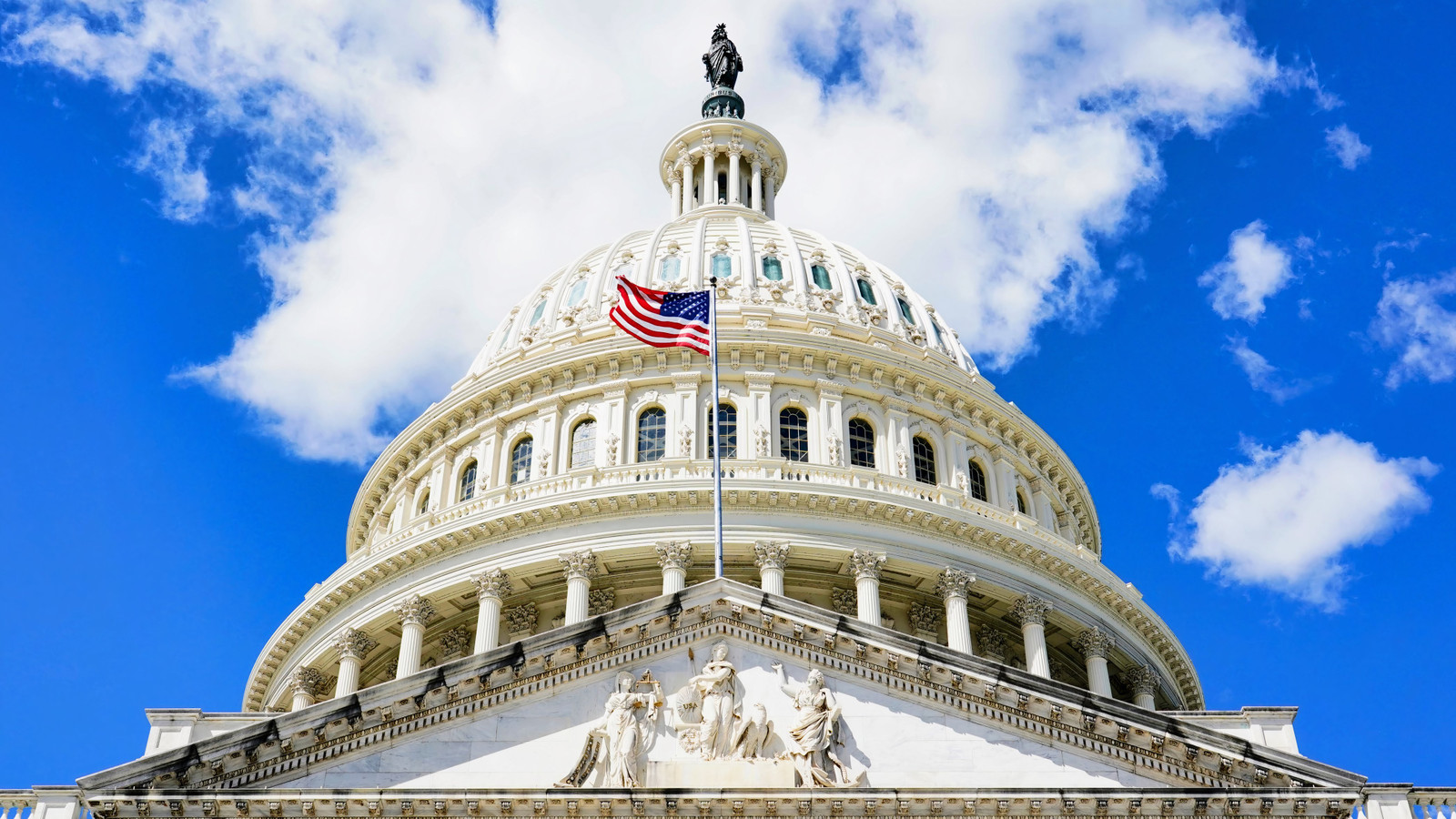 米国は公式には世界で最も平和な国の1つです、研究によると