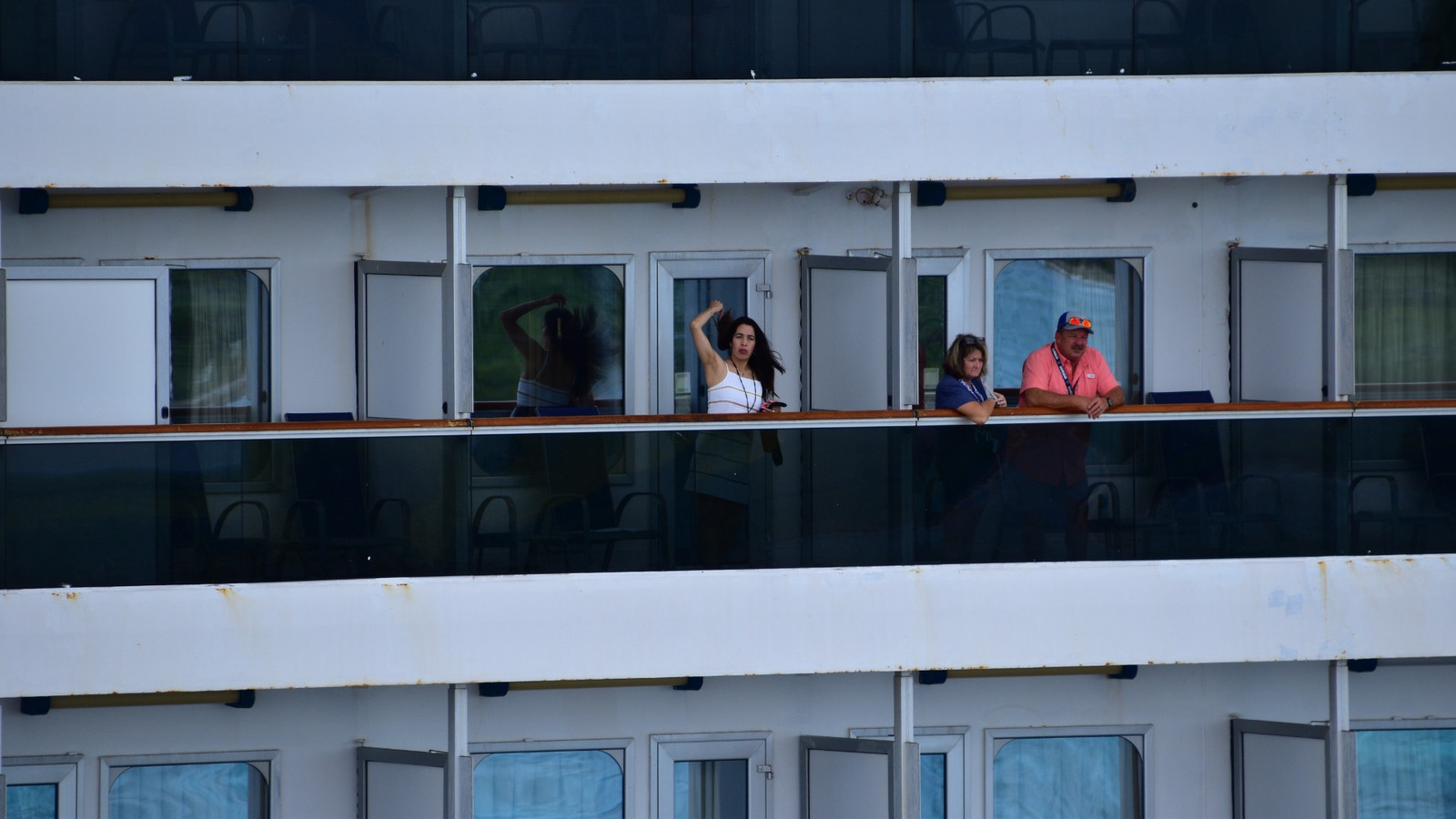 カーニバルクルーズラインは、「gofundme」の逮捕の真ん中に巻き込まれた後も沈黙しています