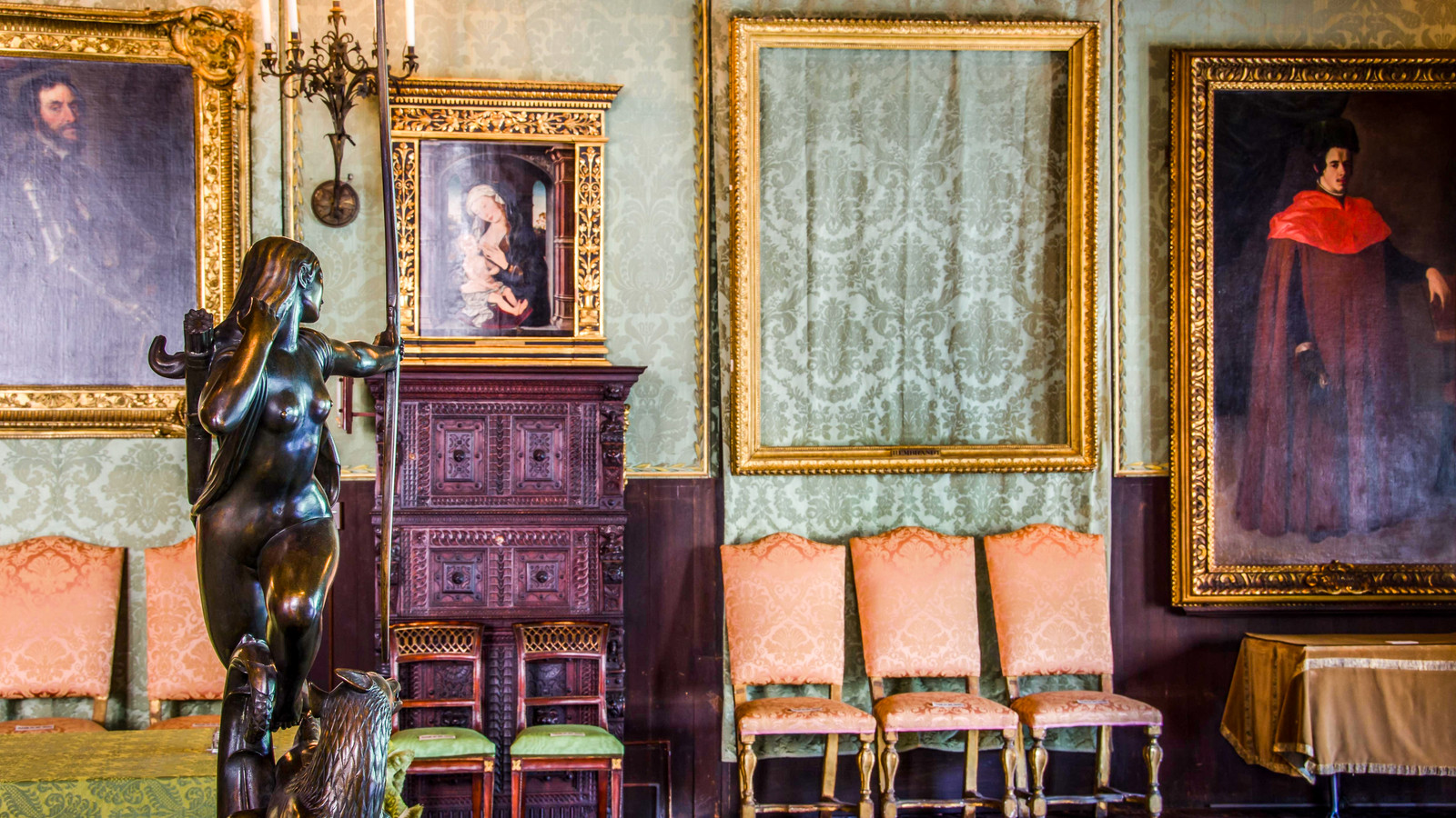 史上最大の博物館強盗5件