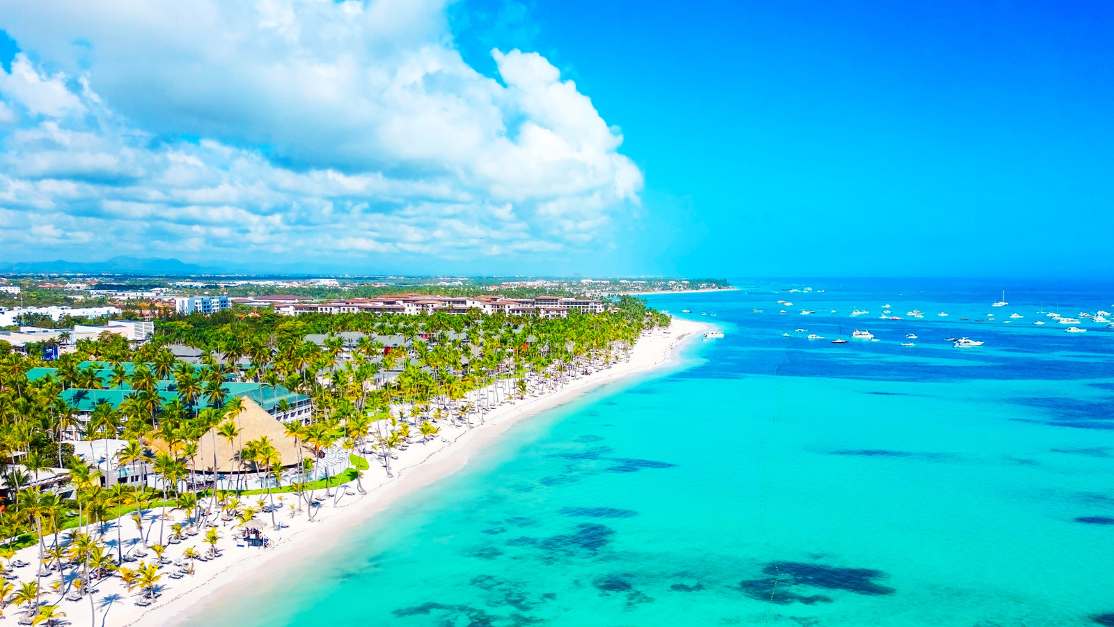 官僚上のビーチ：アメリカ人は私たちの旅行アドバイザリーを彼らのお気に入りの目的地に無視し続けています