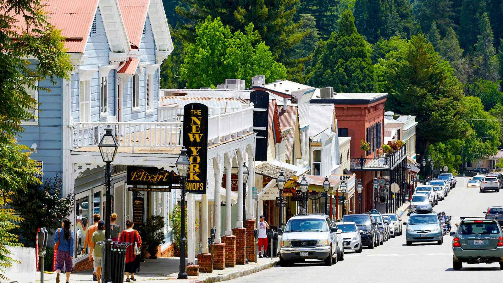 この忘れられたゴールドラッシュタウンは、ナパバレーの完璧な代替品です