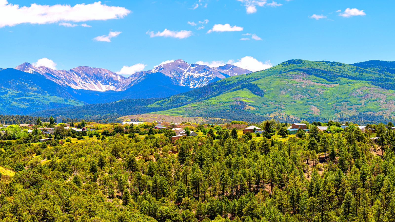 これらの人里離れた脱出は、群衆のない労働者の日の週末に最適です