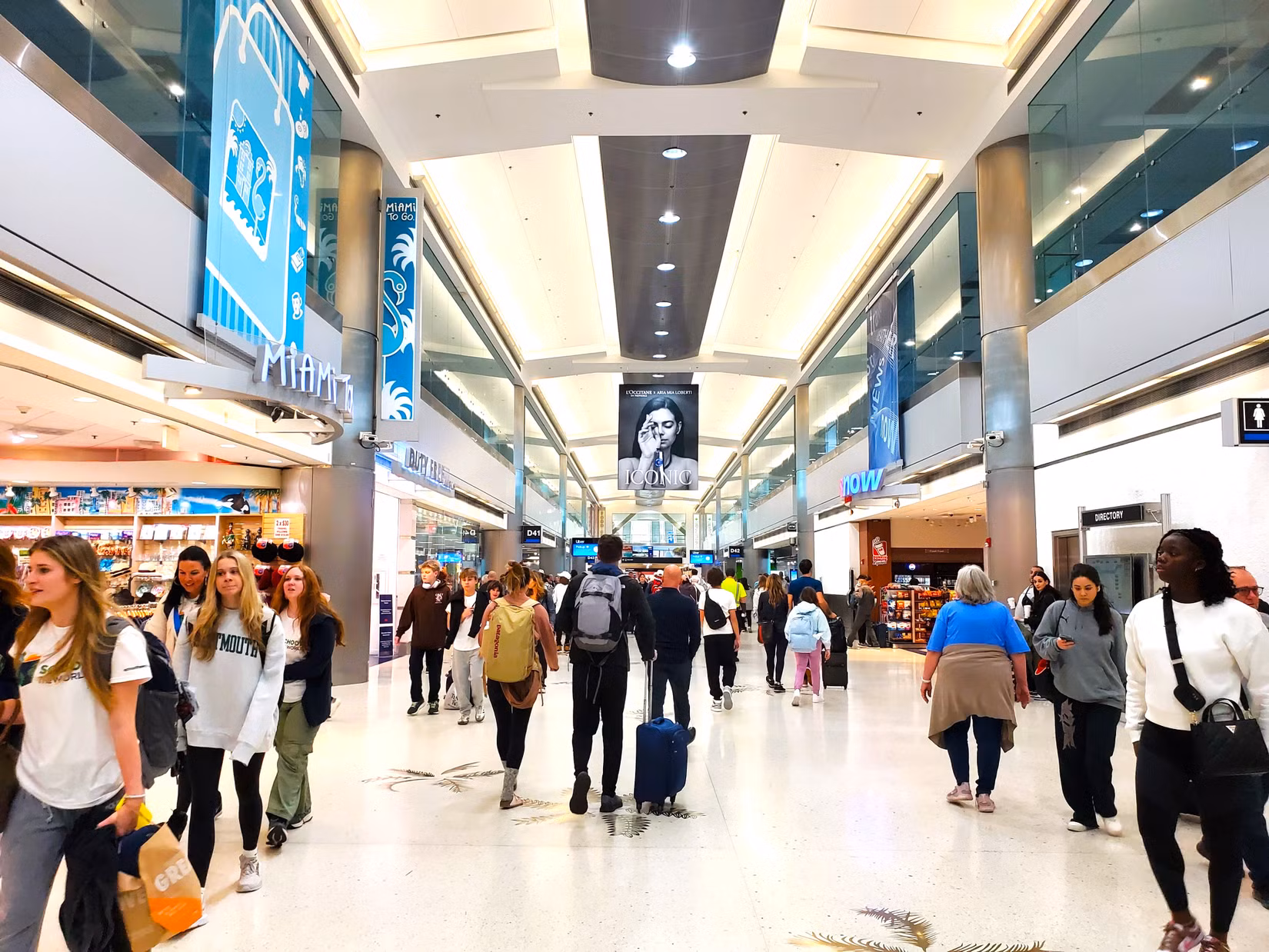 米国運輸省、運航中断補償規定変更で波紋