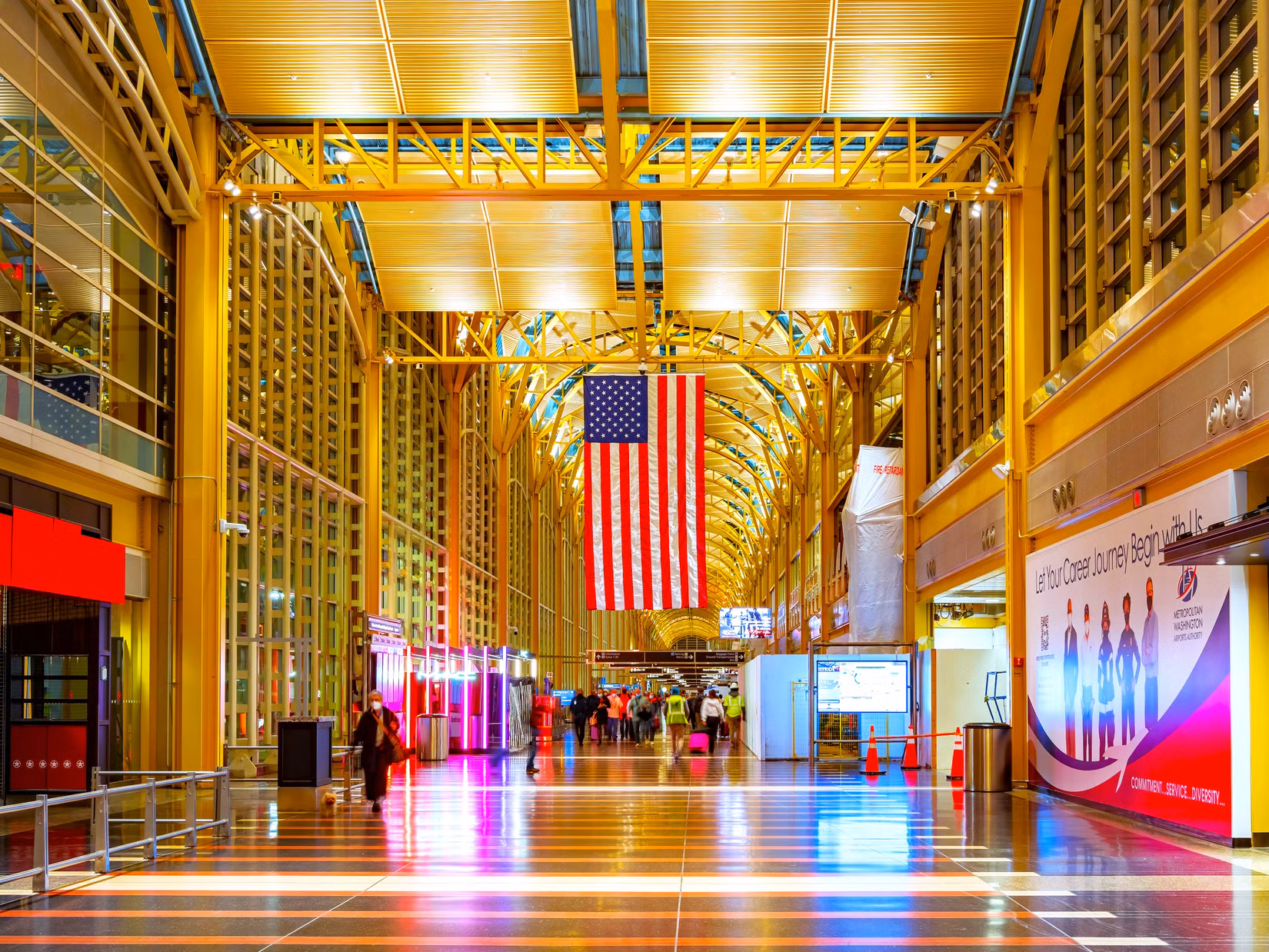 アメリカの感謝祭で赤目便を利用した旅行者が勝者: データがそれを証明