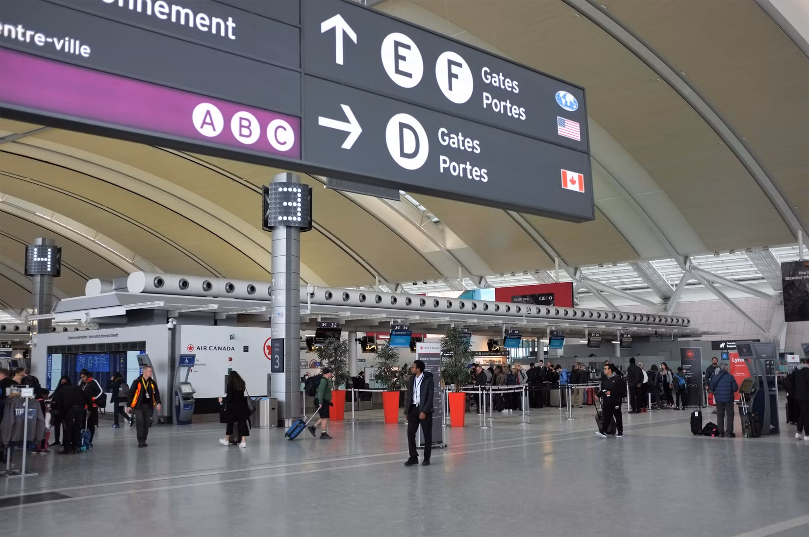カナダで最も人気のある空港の米国側が憂鬱なほど認識できないことに米国人が懸念