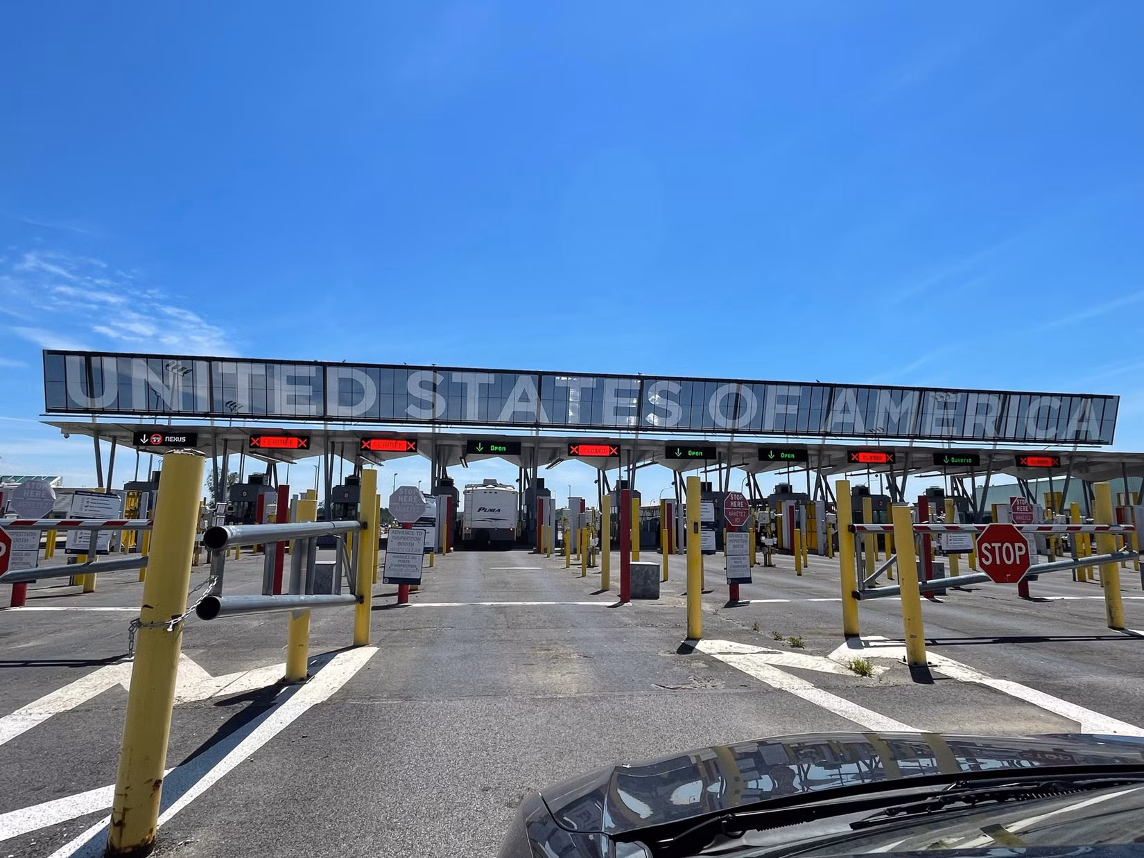 カナダ統計、カナダ人が春に全く異なるアプローチで米国を訪問したことを明らかに