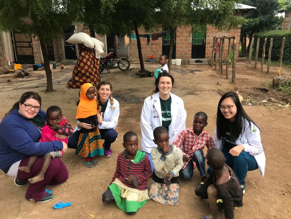 海外でのボランティアは私が今までした中で最も利己的なことでしたか？