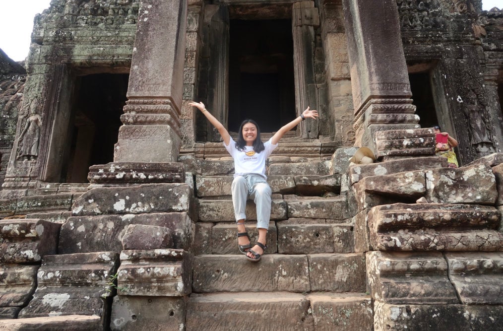 ベトナムで海外で教える給料を稼ぐ給料は何ですか？