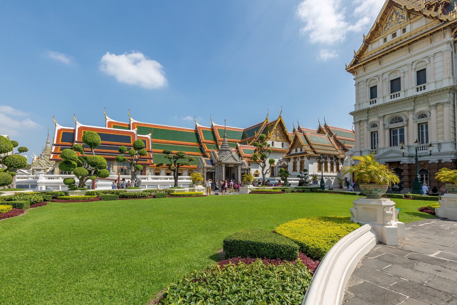 バンコクを訪れるのに最適な時期はいつですか？