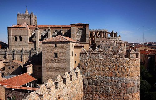 インスピレーションマドリードでは何日必要ですか？