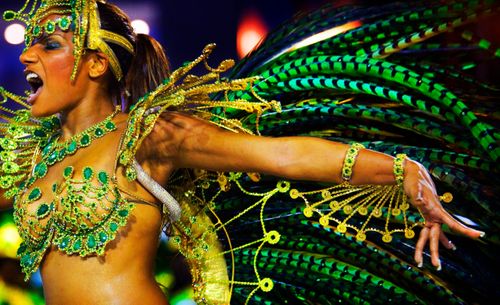 Inspiration n'a pas de retenue à Rio Carnival, Brésil