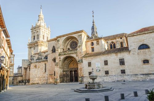 あなたがおそらく考えたことのないスペインの場所を見る＆do7必見の場所