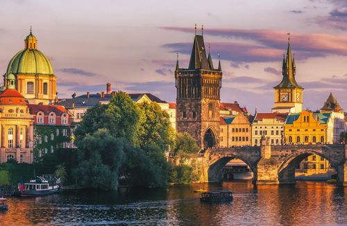 インスピレーションベストシティは週末の休暇のためにヨーロッパの目的地を壊します