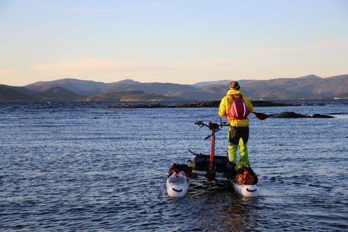 InspirationInto L'Arctique: le voyage d'un aventurier moderne