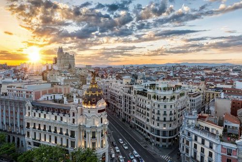 6月のTravel AdviceMadrid：天気はどうですか？