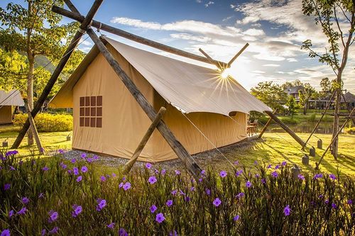 インスピレーションフォール東南アジアでの高級キャンプエクスペリエンス