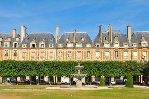 4月のパリのインスピレーションウェザー