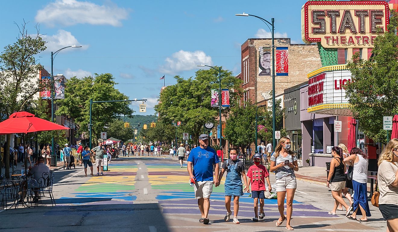 五大湖の12の最高の老人タウンがランク付けされました