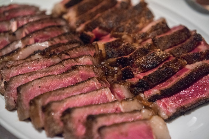 これらの場所でシカゴの多様なレストランシーンを探索してください