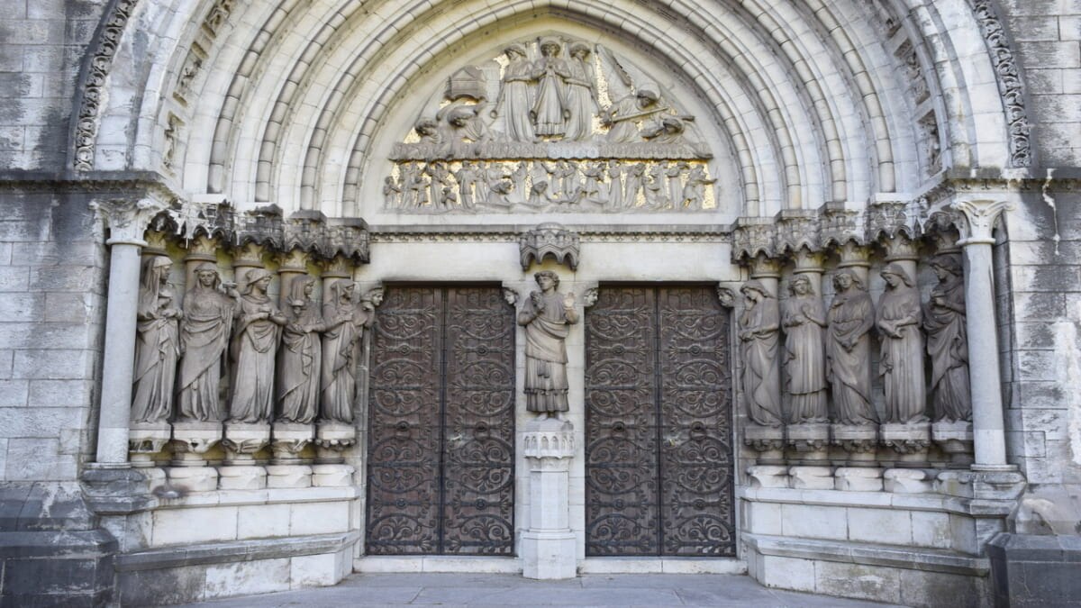 アイルランドの2番目の都市、コルクをお楽しみください！ 5つの推奨観光スポット