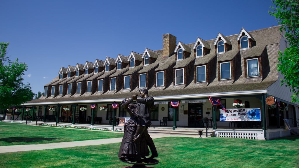 シェリダン:カウボーイライフスタイルを垣間見た文化的に絶妙な都市