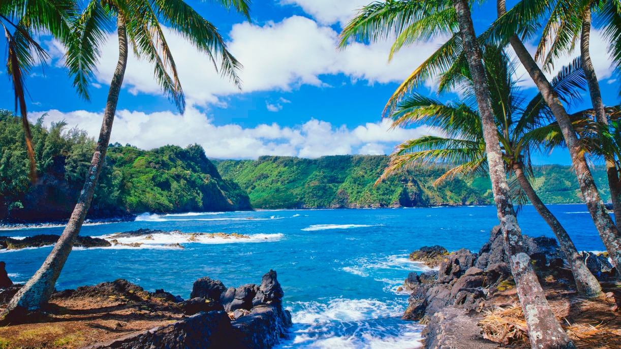 マウイ島：ビーチ、リゾート、公園の楽園