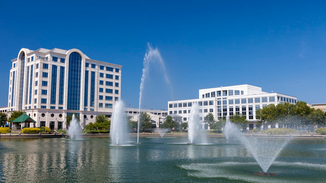 ニューポートニュース：歴史と公園の故郷