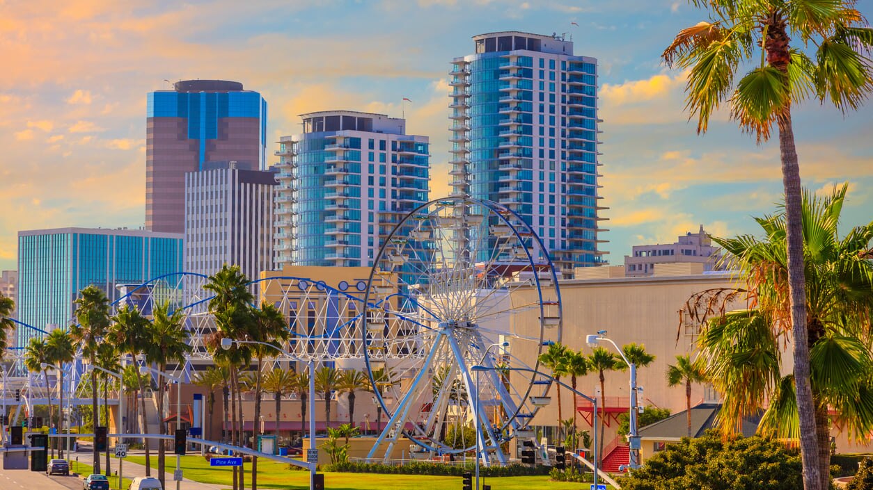 ロングビーチ：究極のウォーターフロントの遊び場