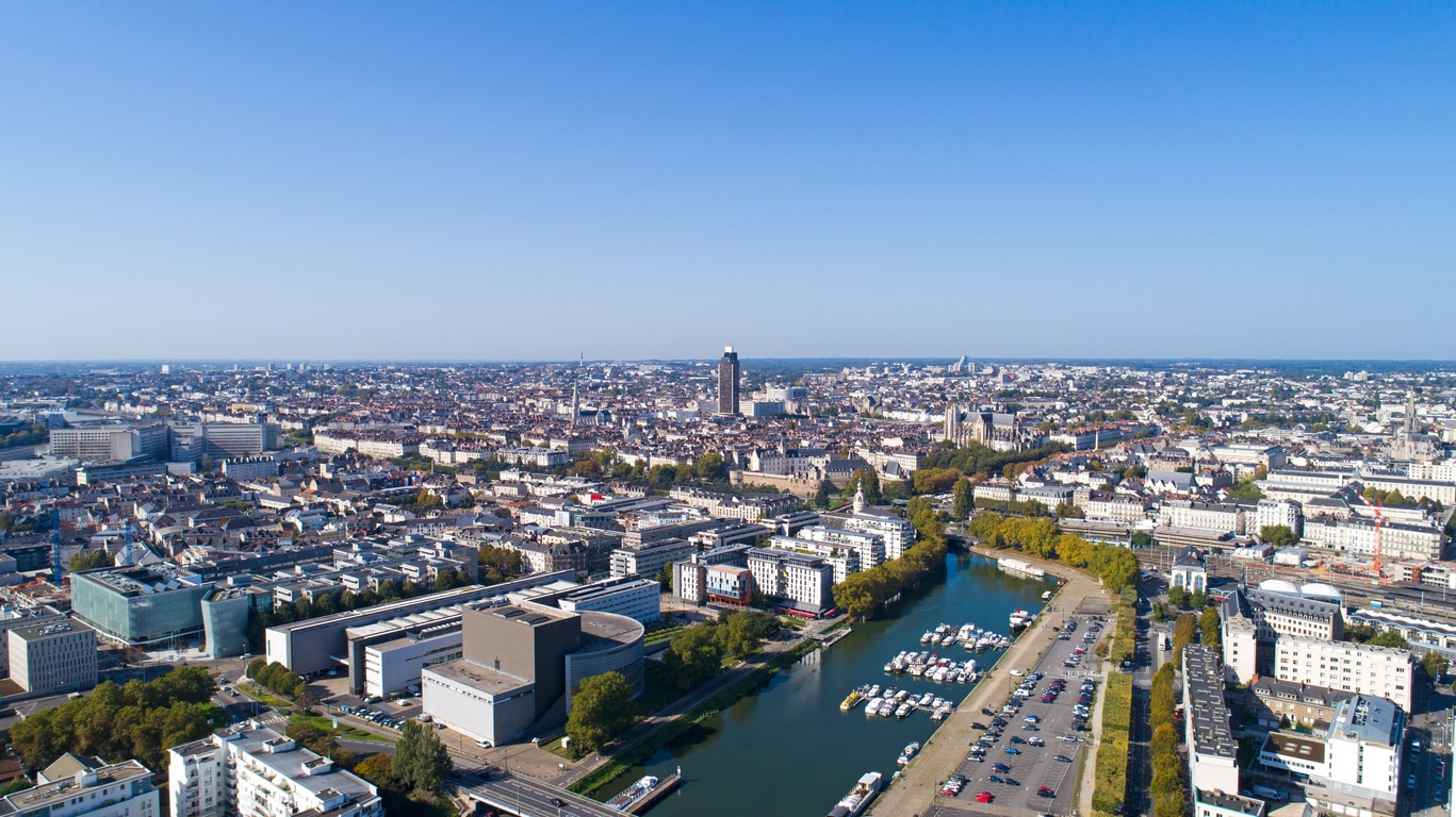 ナンテス：フランスのイノベーションの街に旅行する