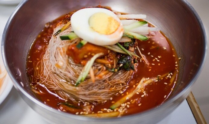 Dongdaemunエリアに安くておいしいグルメスポットを紹介してください！