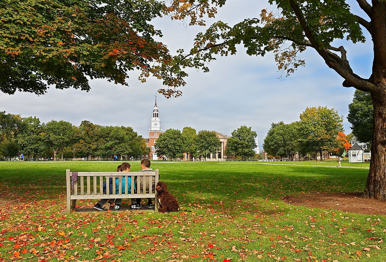 ニューハンプシャー州のこれらの9つの町は家のように感じます