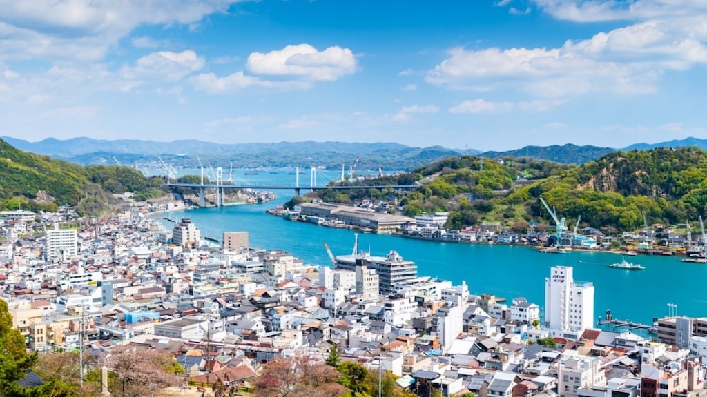 ムカイシマ島の自然の美しさを体験するための9つの必見のスポット