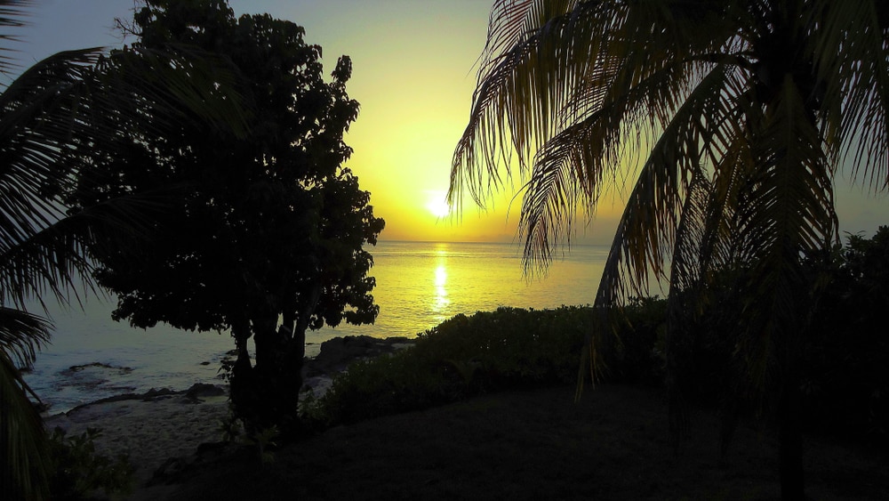 セントクロア：海と静けさで自分を囲んでください