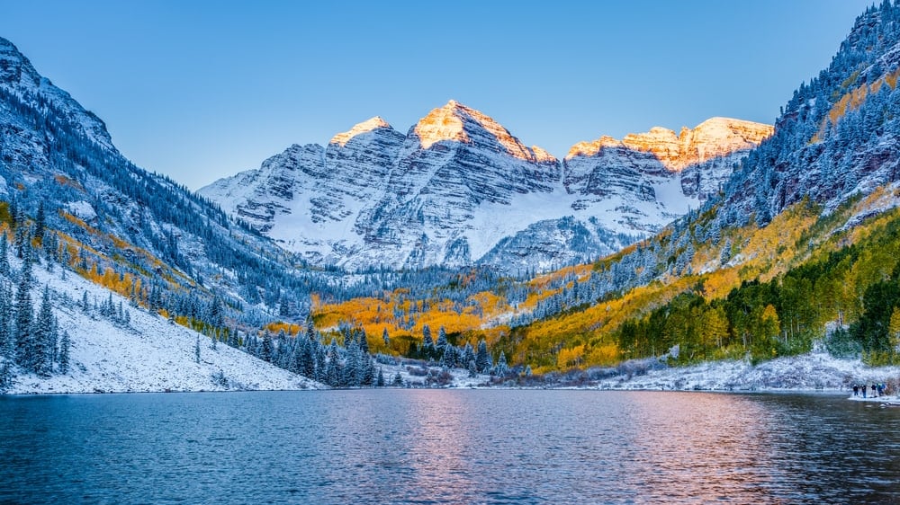 アスペン：世界のファーストクラスのレストランの本拠地、天国から冒険的な冬のスポーツ愛好家