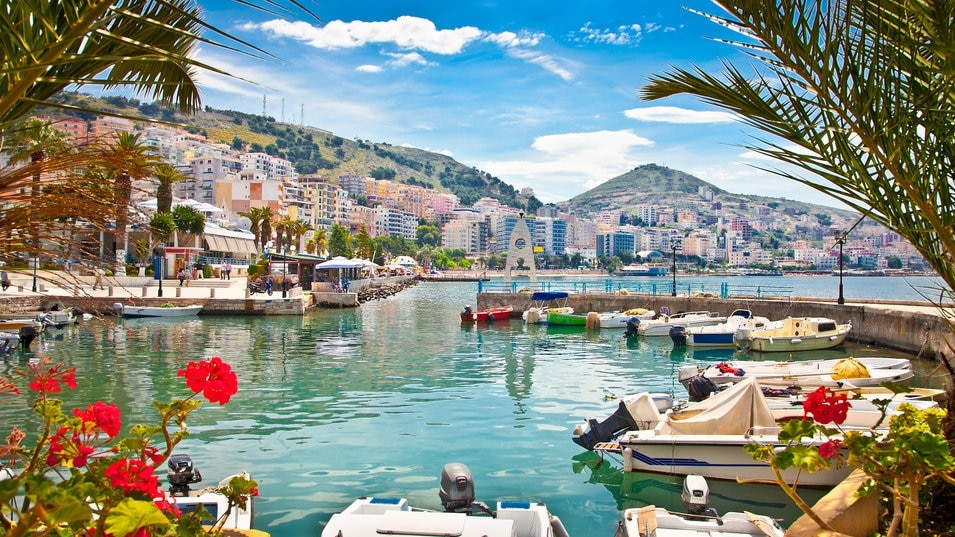 アルバニアでどんなお土産を買うことができますか？ここに2つの推奨事項があります！