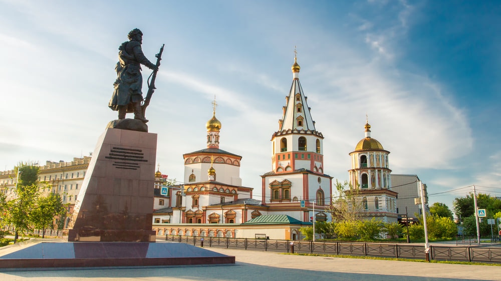 Irkutsk：明るく鮮やかな建築の宝石を探索してください