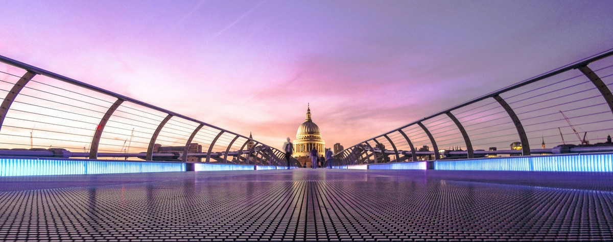 ロンドンのデジタル遊牧民のガイド（ビザ、宿泊施設、最高の近所、生活費、コワーキングスペースなど）