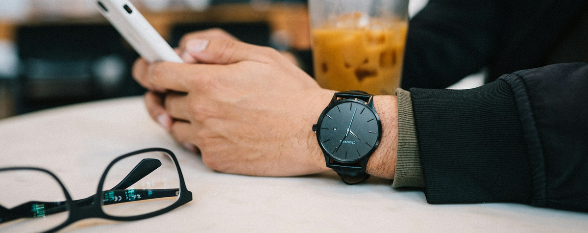 コーヒーショップからリモートで作業するためのヒントとエチケット