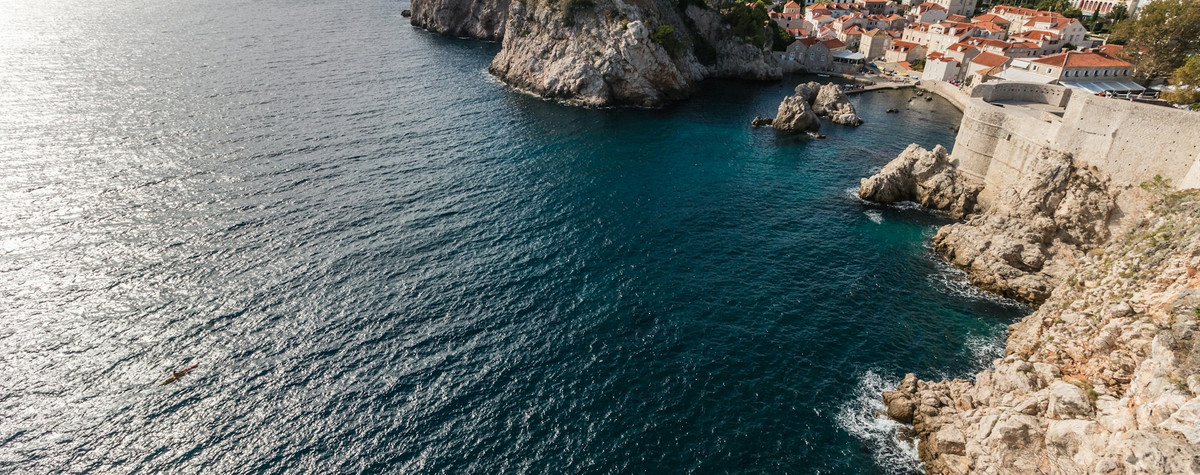 クロアチアへの移動ガイド（ビザ、宿泊施設、滞在するのに最適な場所、運転、SIMカード、銀行など）