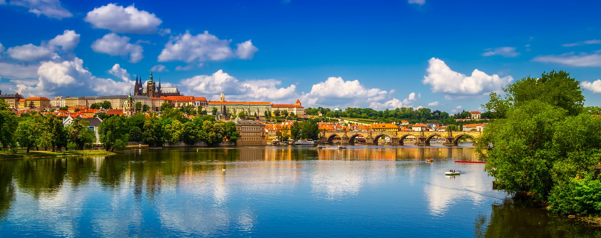 チェコ共和国は、帰国する旅行者のためのエントリールールを容易にします