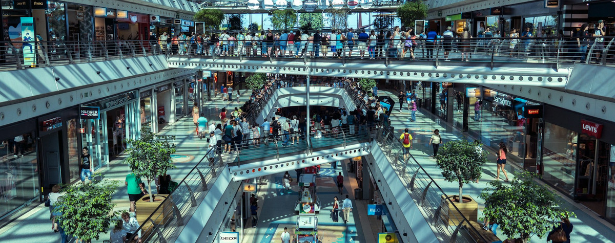 リスボンポルトガルでの生活費のガイド（住宅価格、賃料、ユーティリティ、食品、ヘルスケア、教育、輸送など）