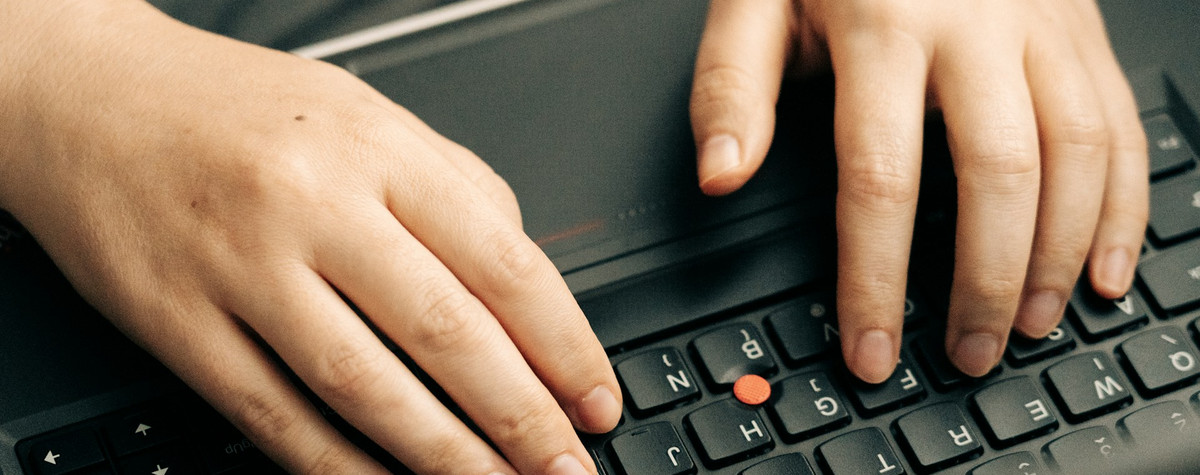 人間工学に基づいた機器を購入するためのガイド：考慮すべき重要な要素