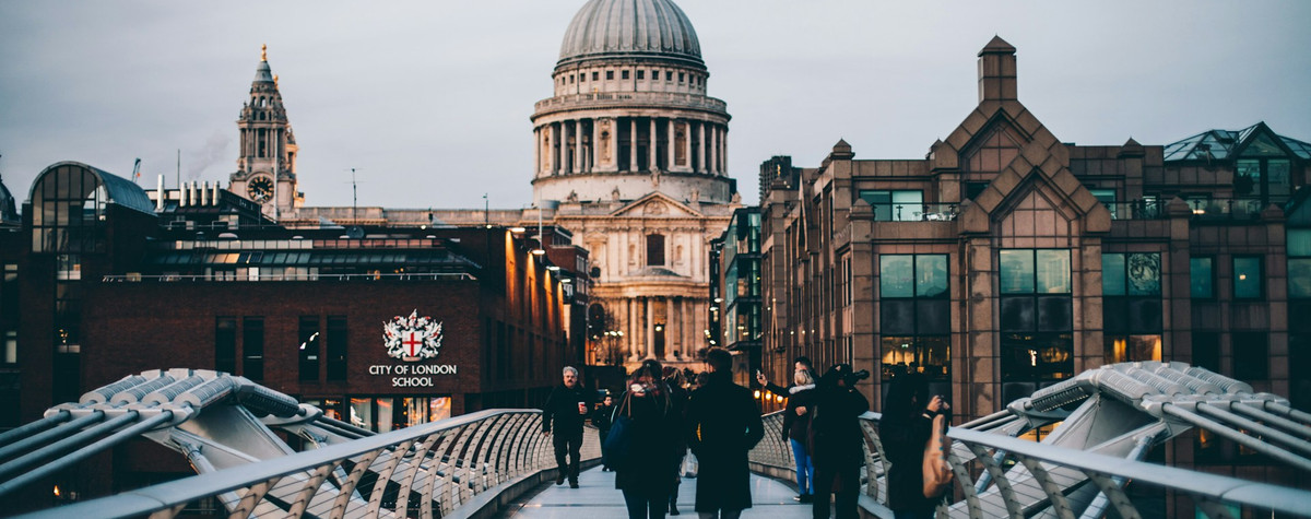 デジタル遊牧民：resume.ioのInstagram分析によって発表されたトップの目的地とトレンド