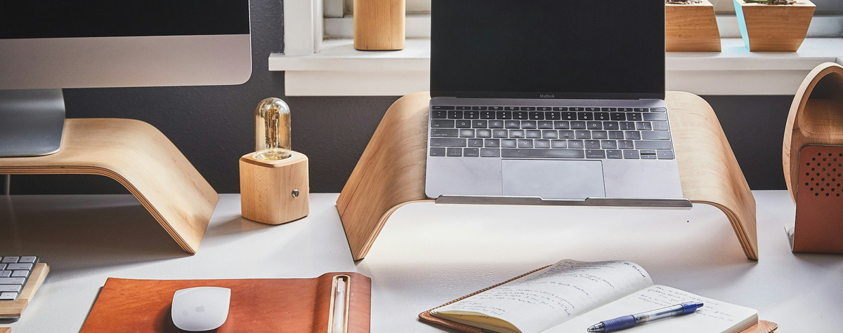 子供と一緒に自宅で働く：すべての年齢層のヒントとトリック